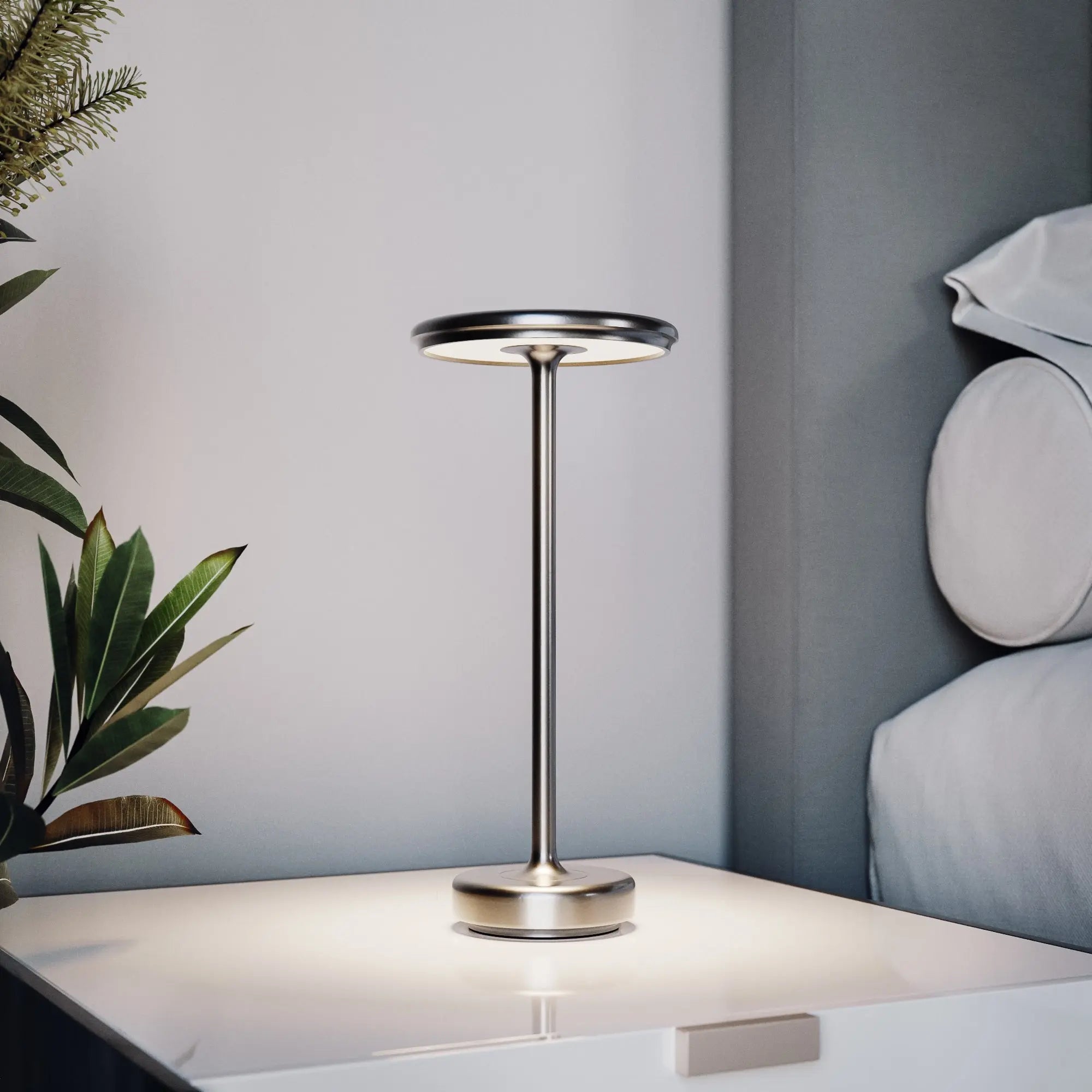 TouchLicht™ – Modern table lamp with touch technology